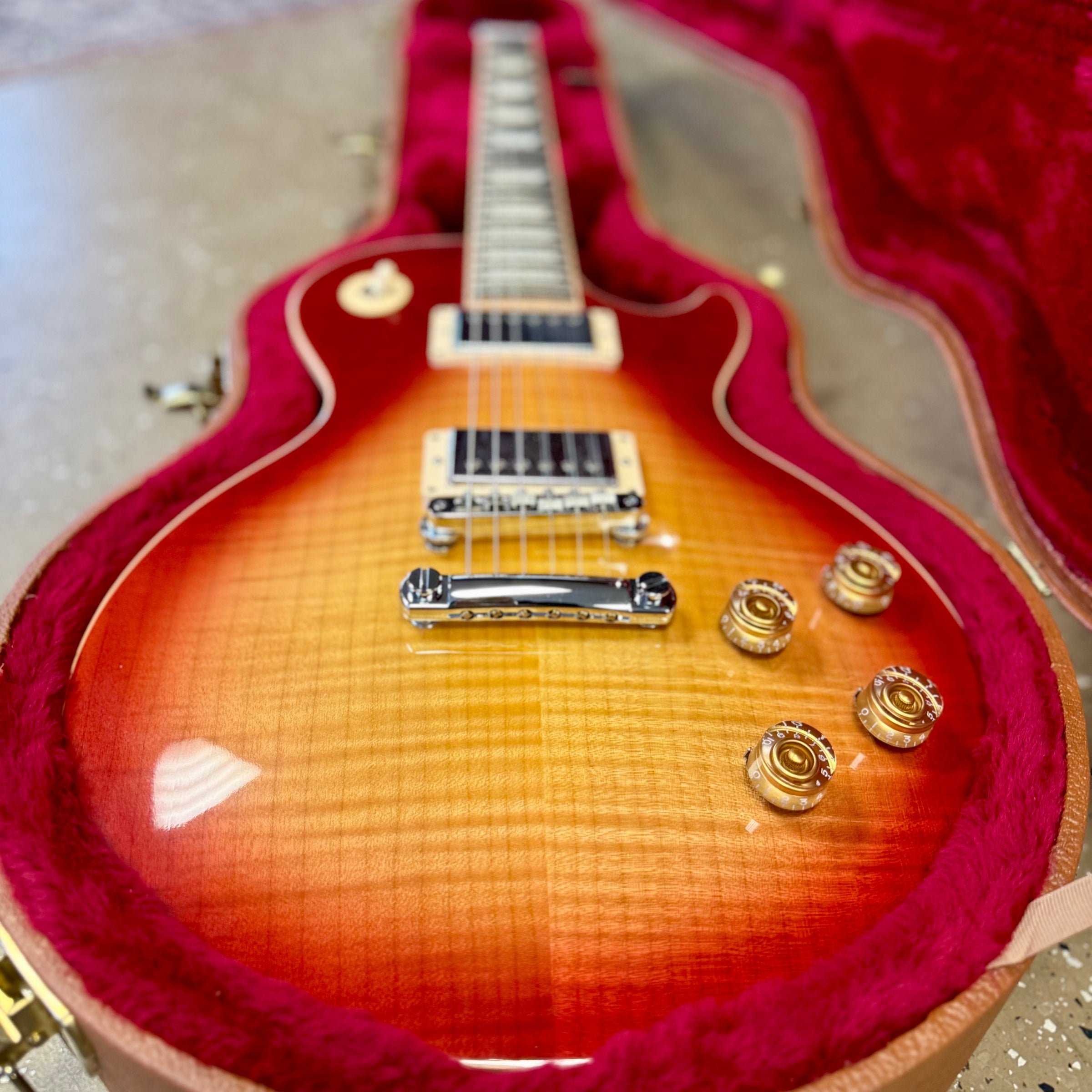 Gibson Les Paul Traditional Pro Plus 2017 - Heritage Cherry